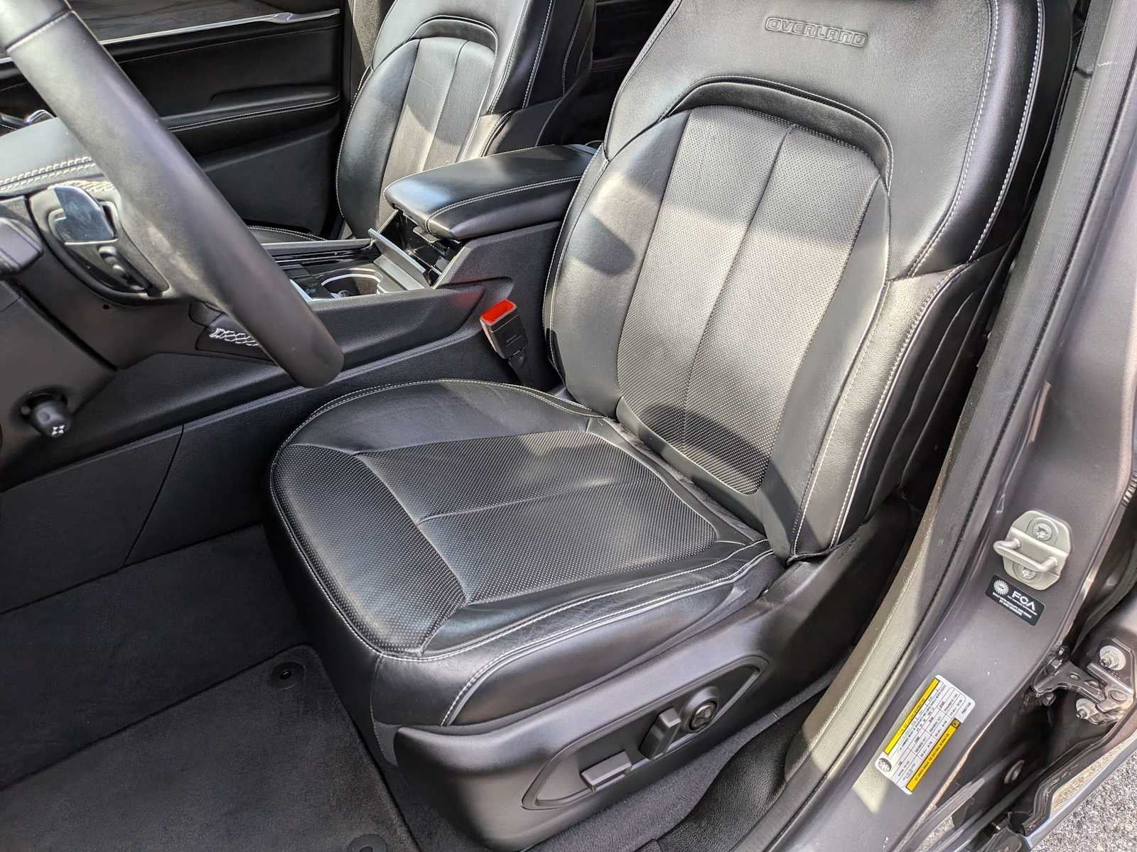 2023 Jeep Grand Cherokee Overland