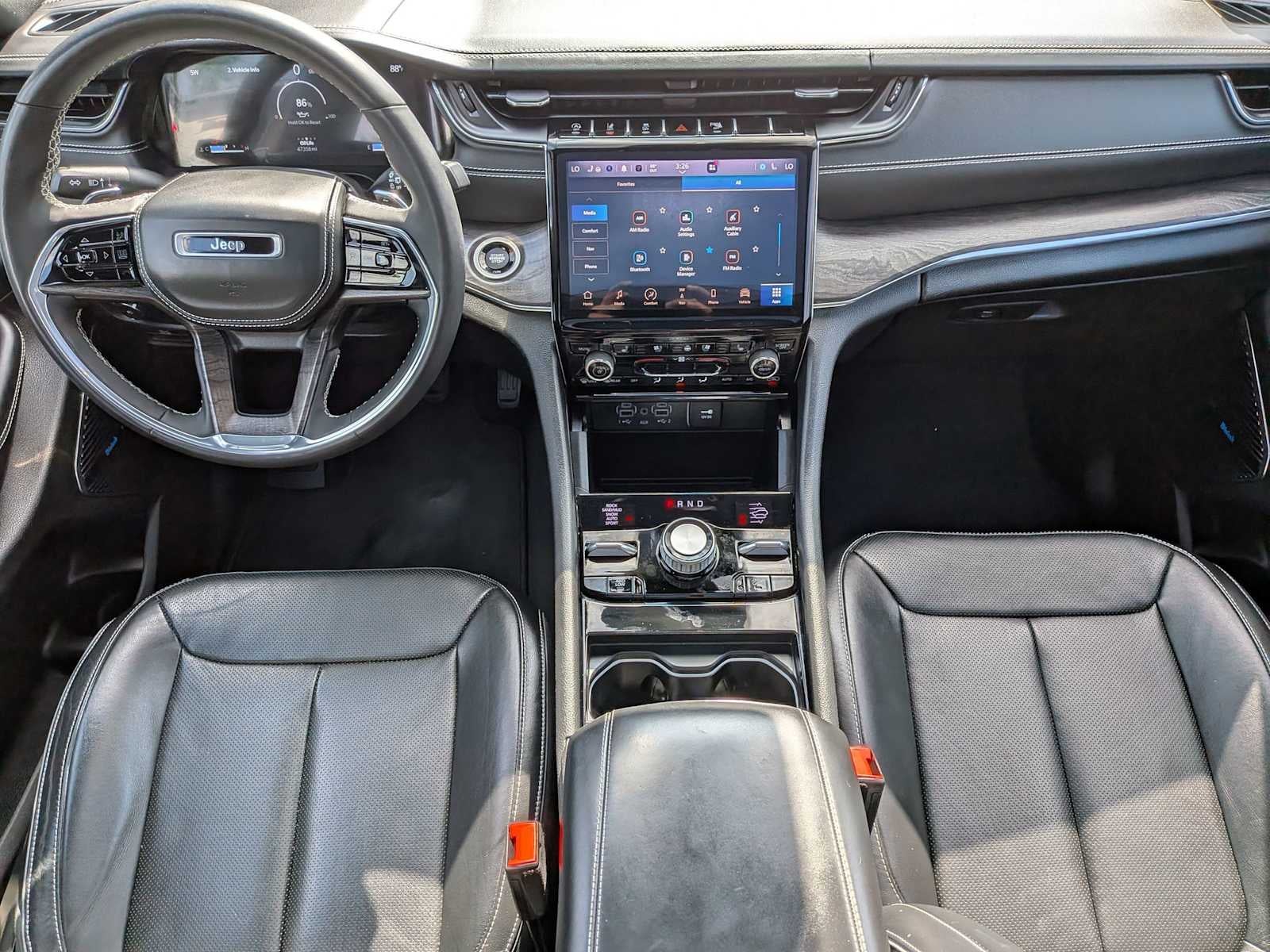 2023 Jeep Grand Cherokee Overland