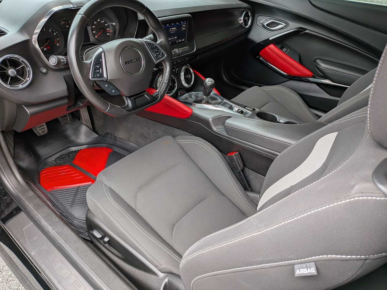 2022 Chevrolet Camaro 1LT