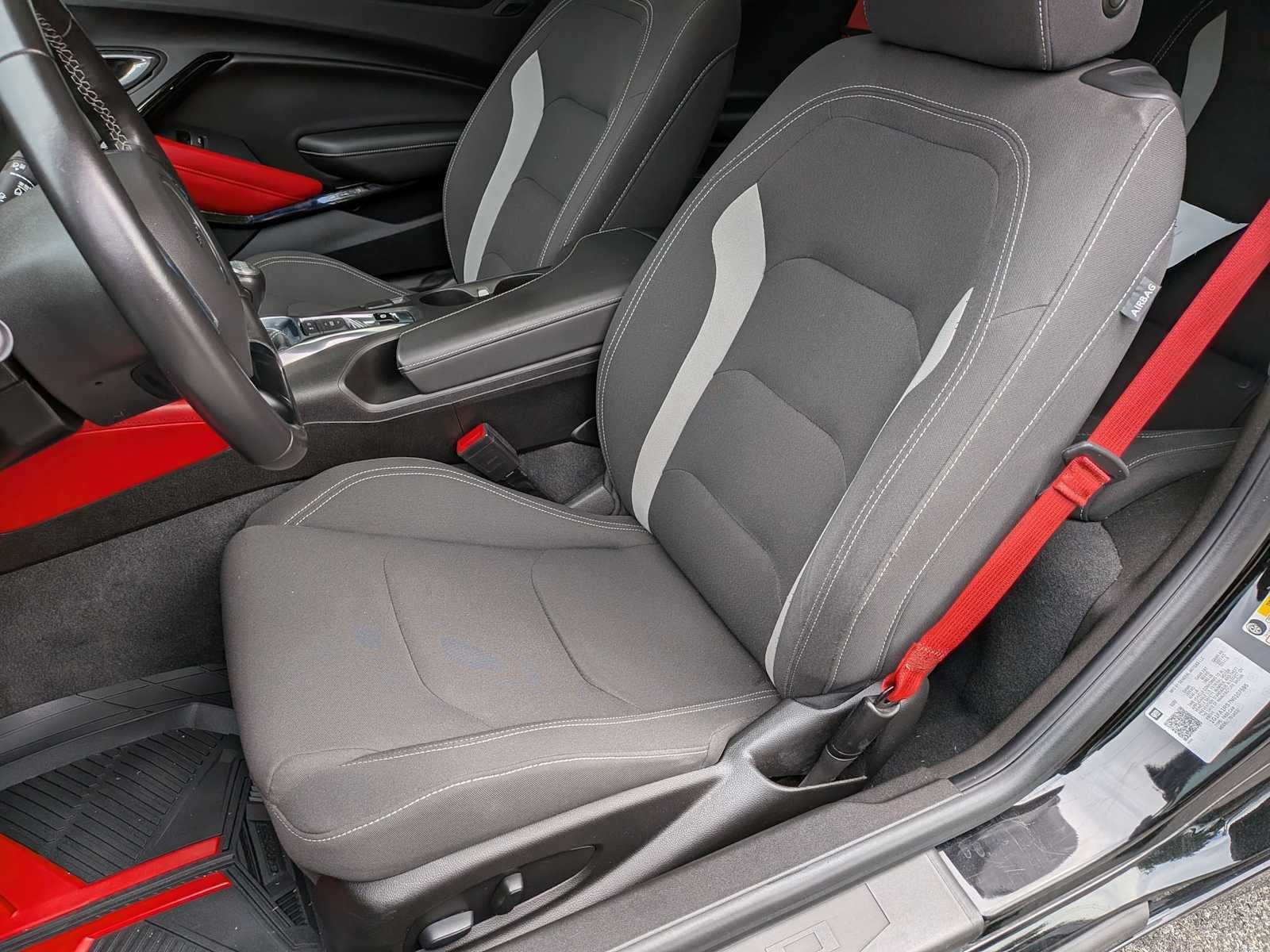 2022 Chevrolet Camaro 1LT