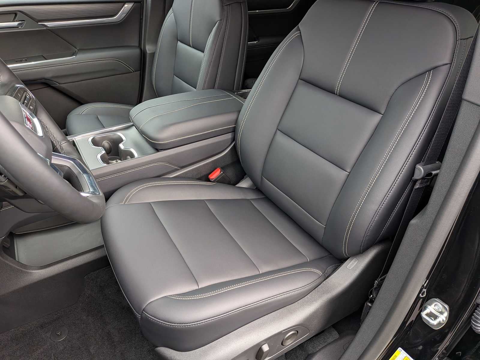 2027 GMC Acadia AWD Elevation