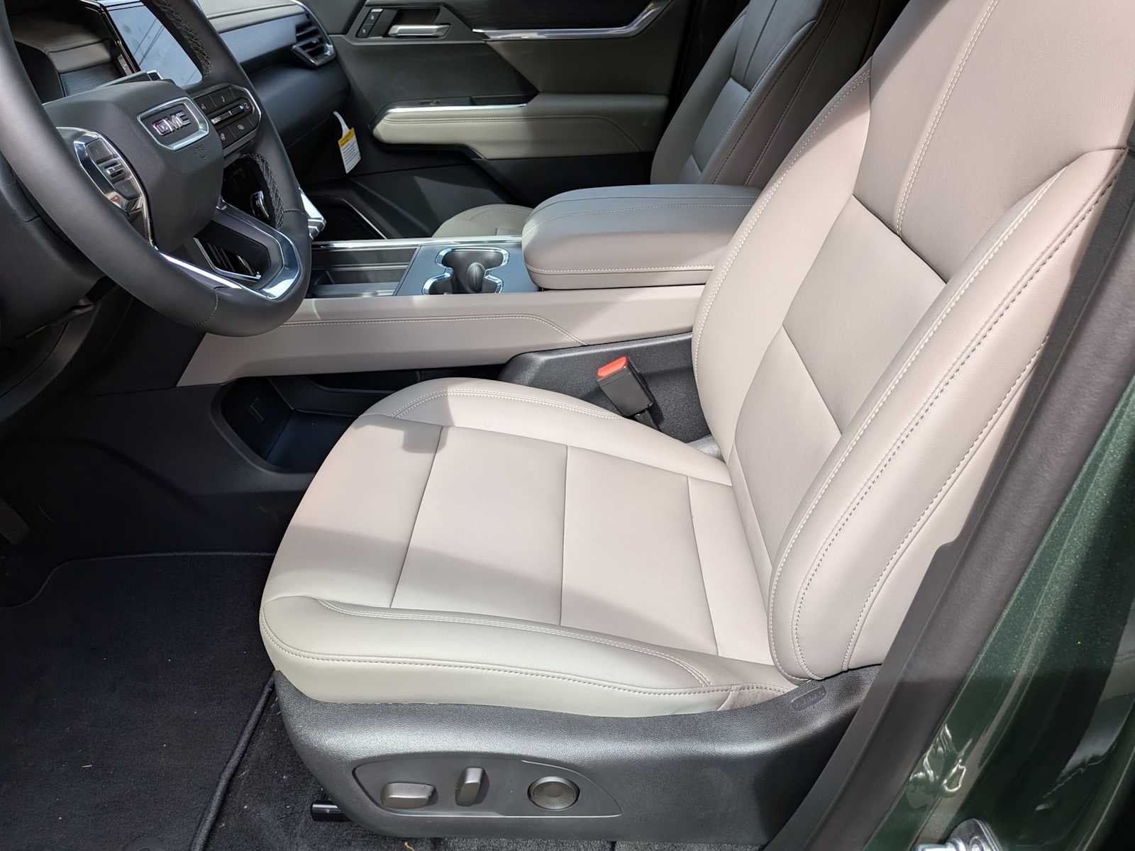 2027 GMC Acadia AWD Elevation