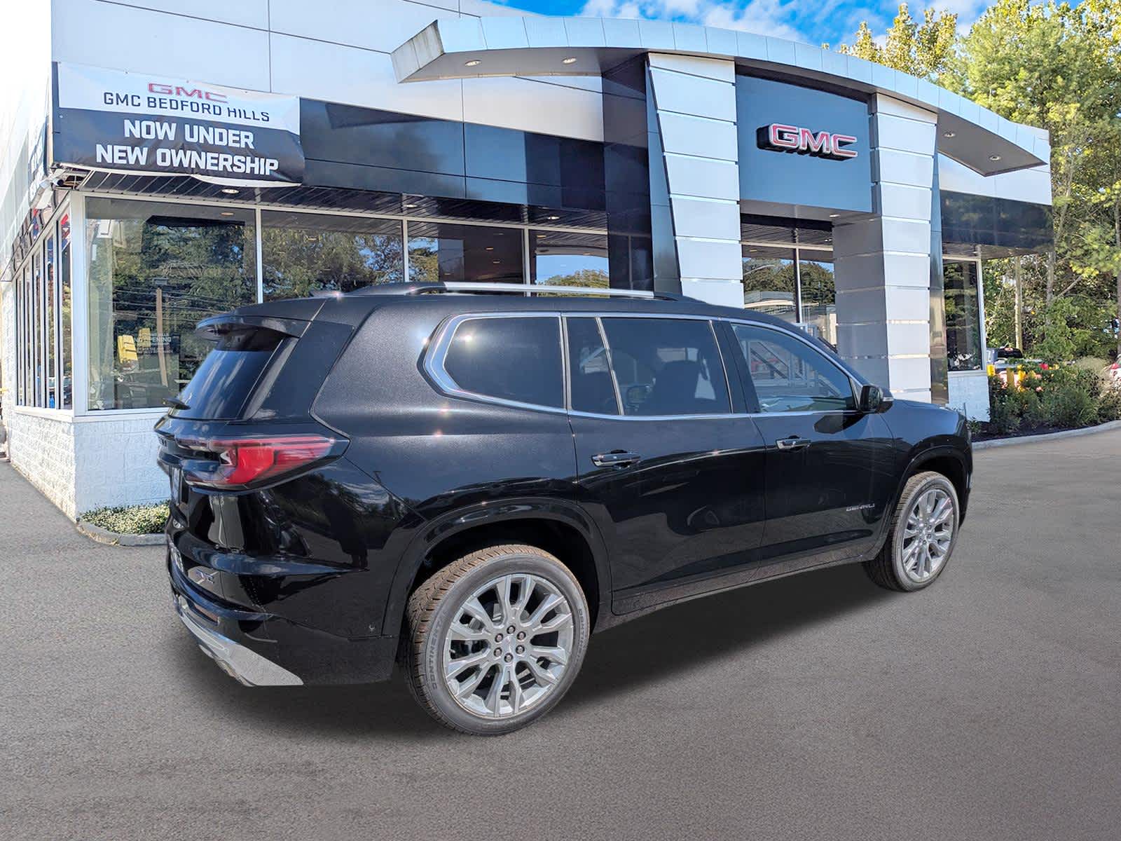 2027 GMC Acadia AWD Denali