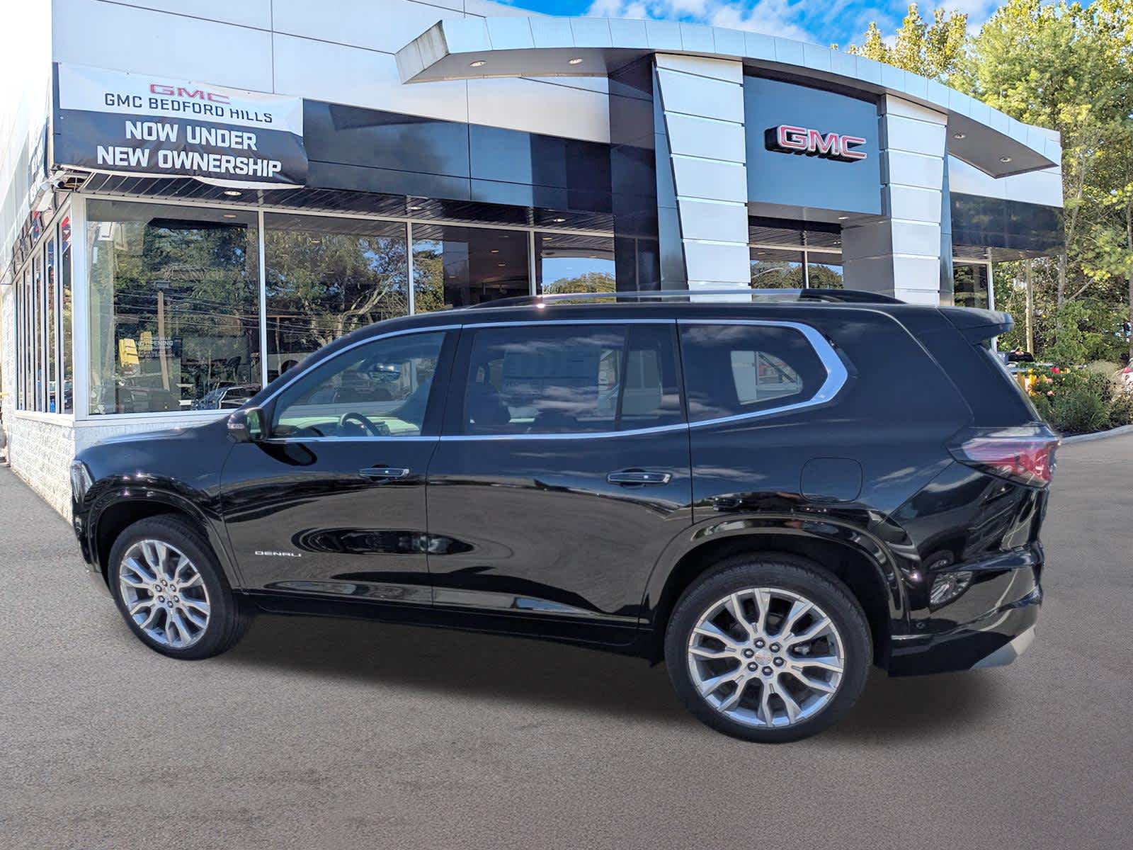 2027 GMC Acadia AWD Denali