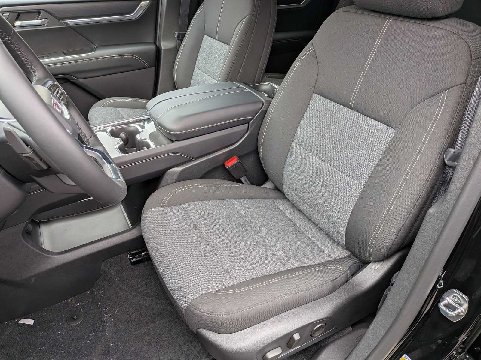 2026 GMC Acadia FWD Elevation