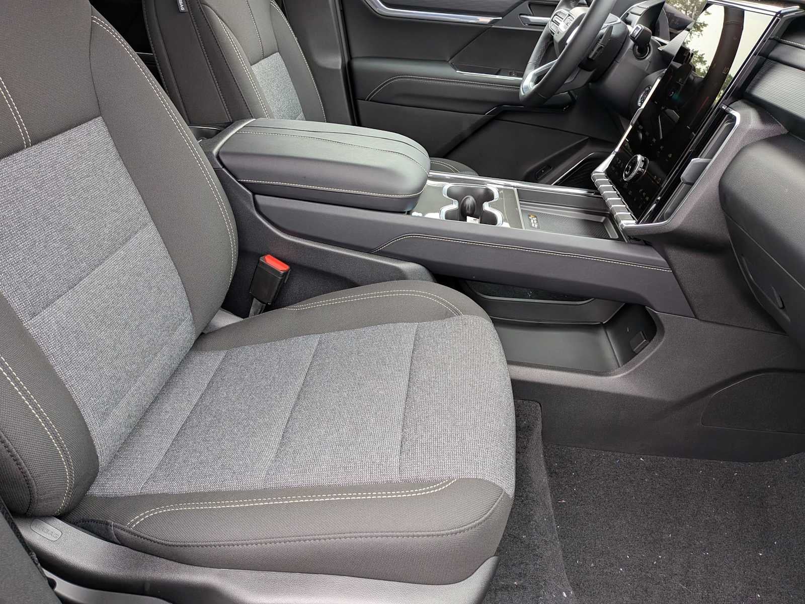 2026 GMC Acadia FWD Elevation