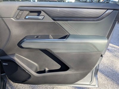 2026 GMC Acadia AWD AT4