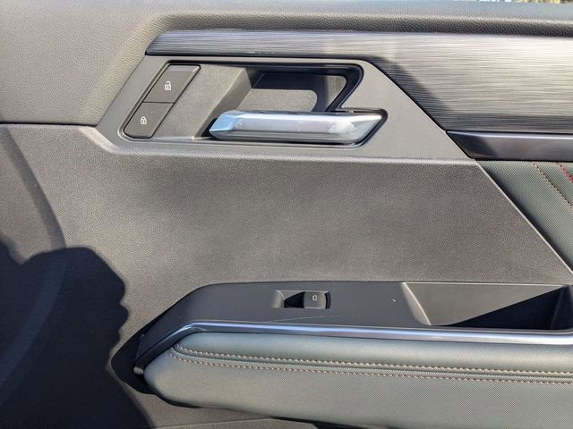 2026 GMC Acadia AWD AT4