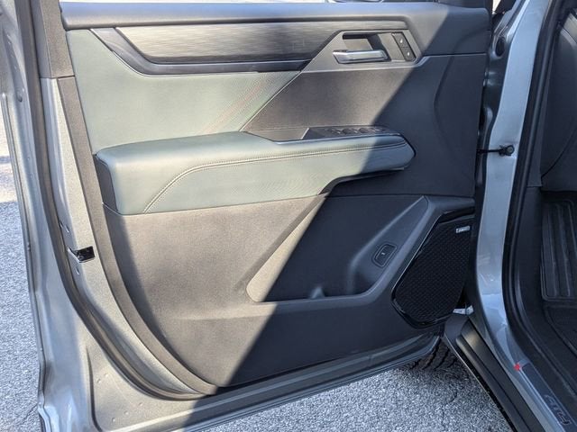 2026 GMC Acadia AWD AT4