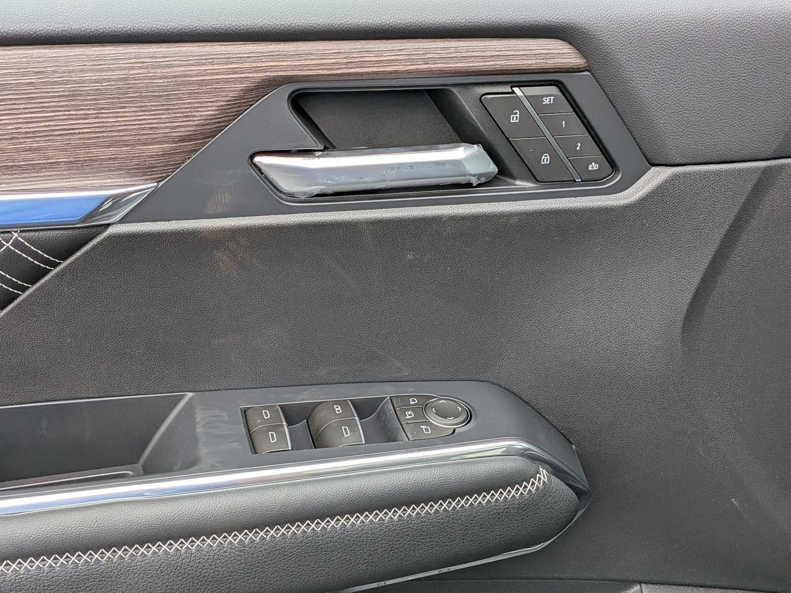 2026 GMC Acadia AWD Denali