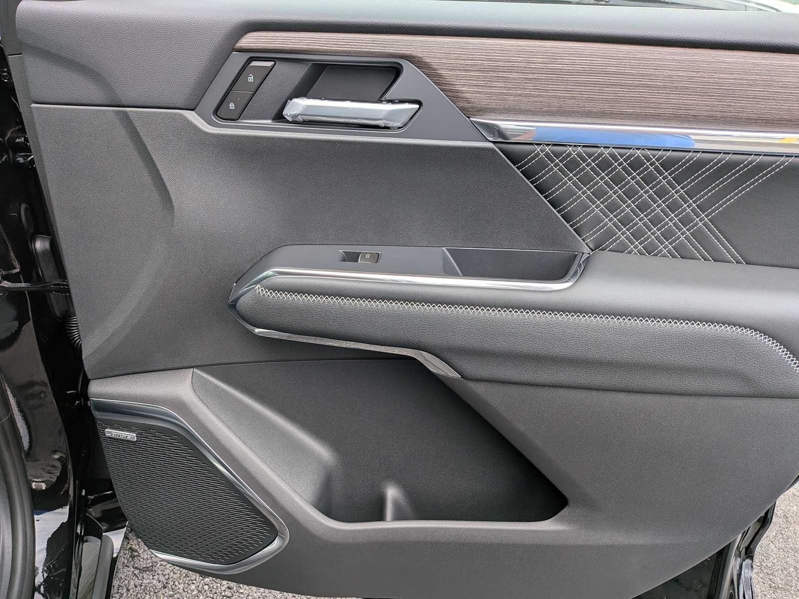 2026 GMC Acadia AWD Denali