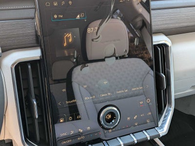 2026 GMC Acadia AWD Denali