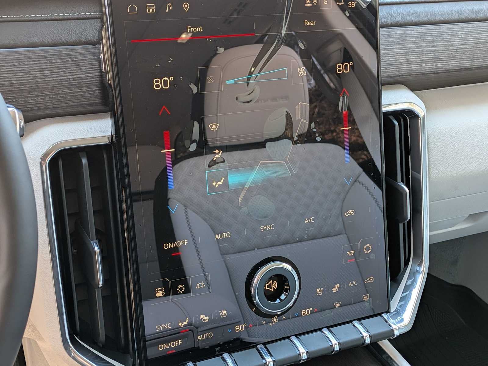 2026 GMC Acadia AWD Denali