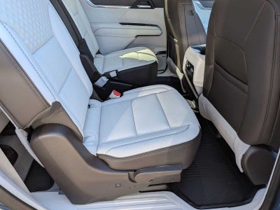 2026 GMC Acadia AWD Denali