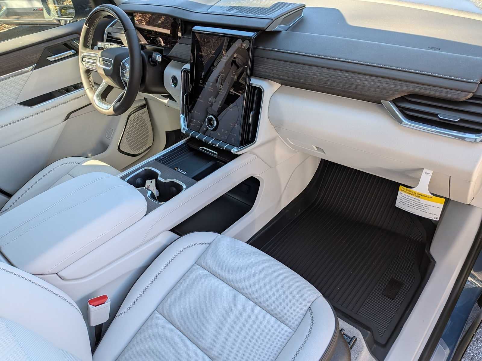 2026 GMC Acadia AWD Denali