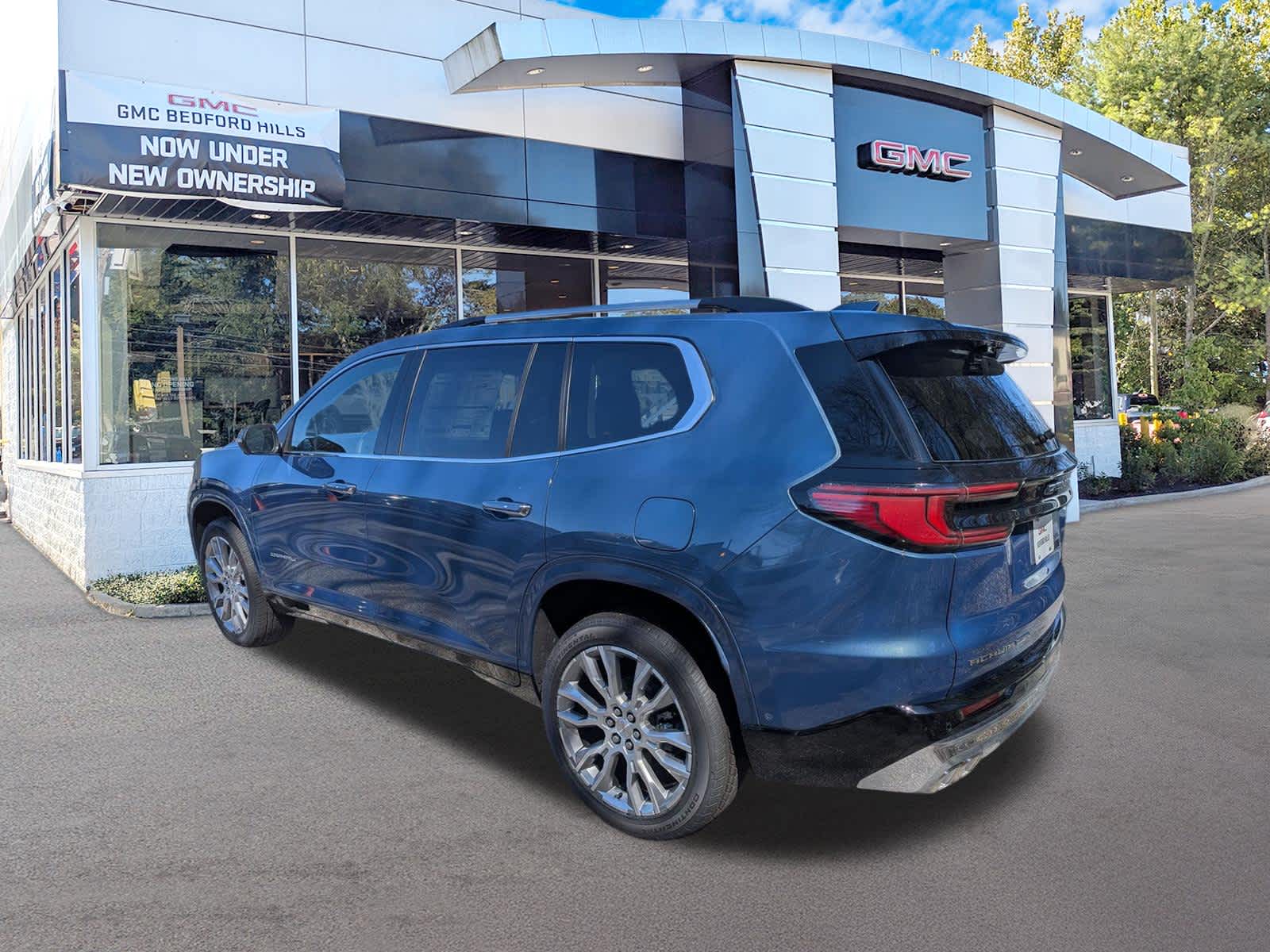 2026 GMC Acadia AWD Denali