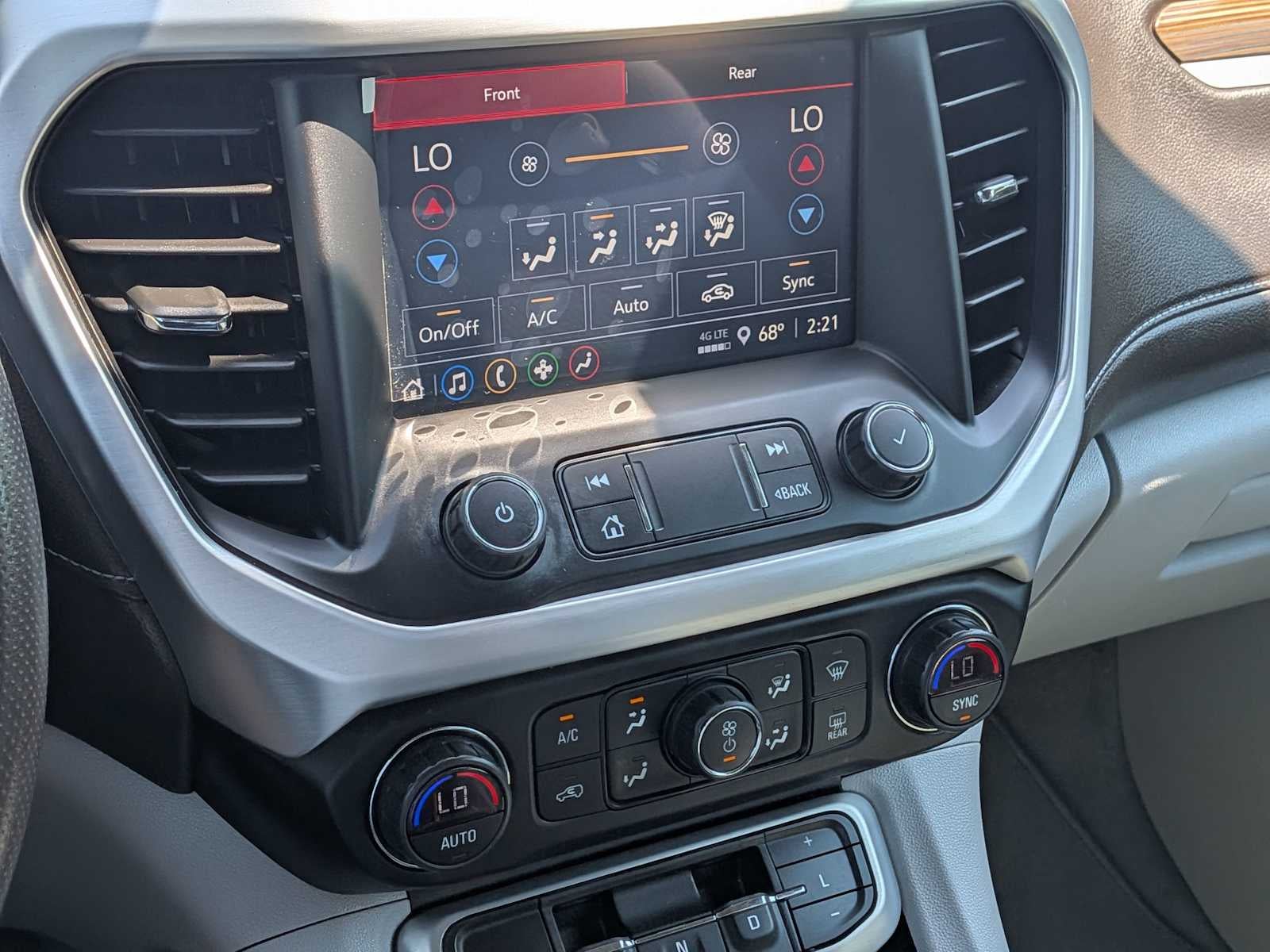 2021 GMC Acadia SLE