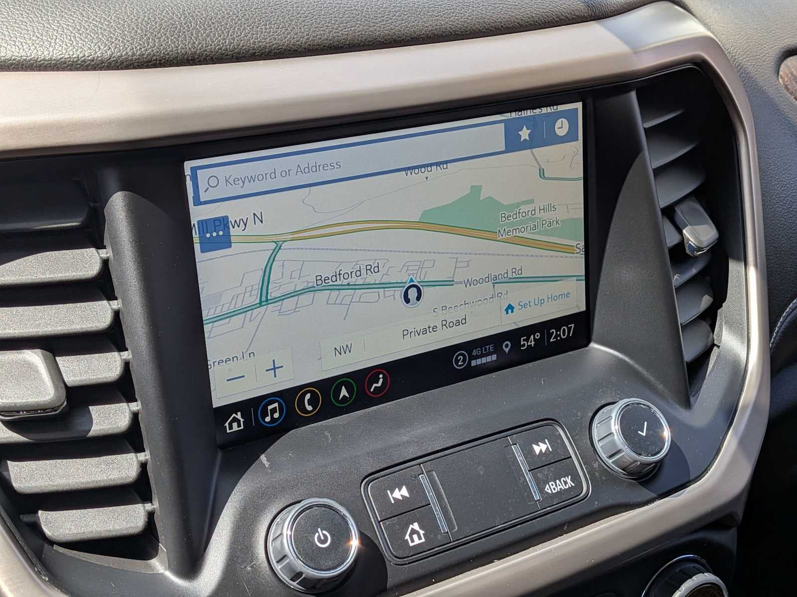 2023 GMC Acadia Denali