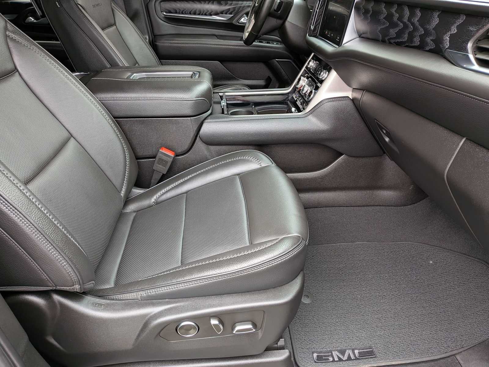 2024 GMC Yukon Denali Denali