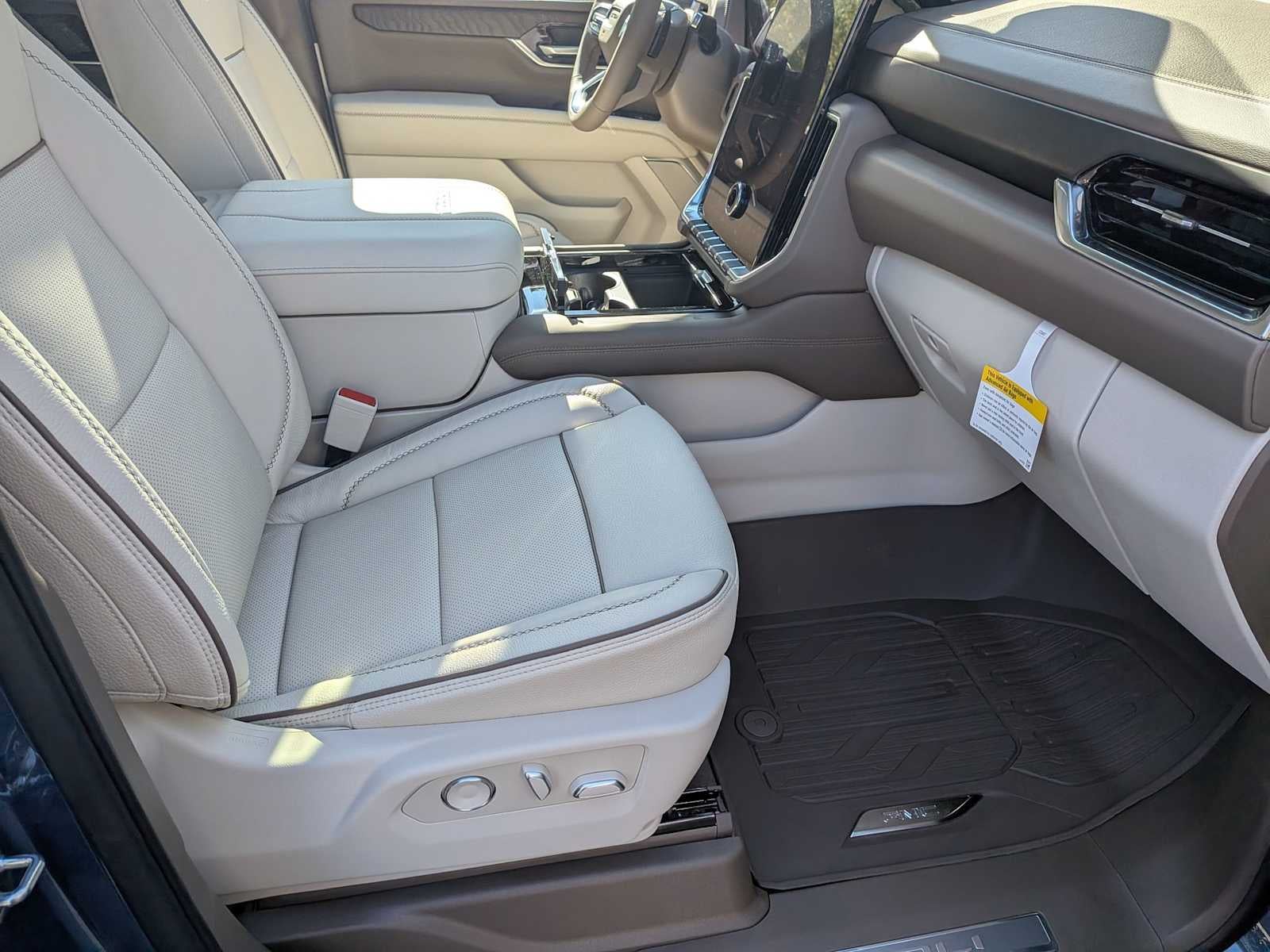 2026 GMC Yukon Denali Denali