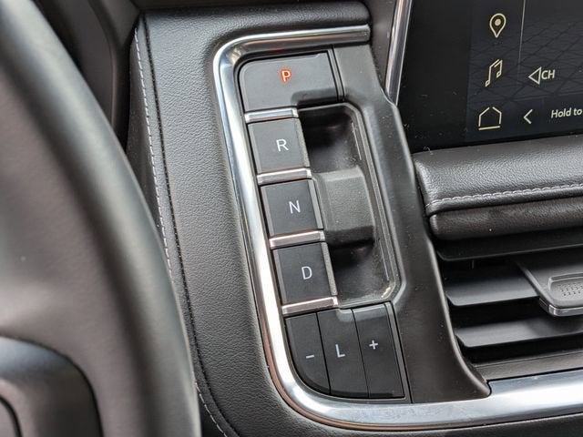 2023 GMC Yukon XL SLE