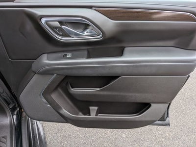 2023 GMC Yukon XL SLE