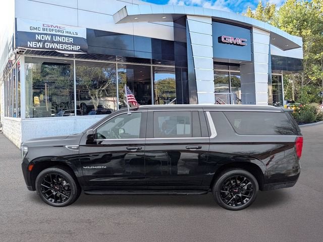 2023 GMC Yukon XL SLE