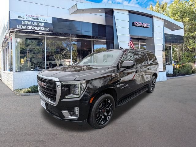 2023 GMC Yukon XL SLE