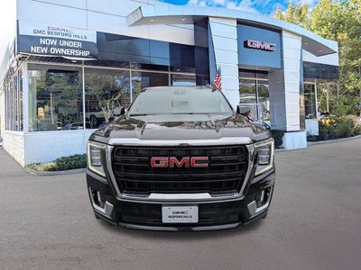 2023 GMC Yukon XL SLE