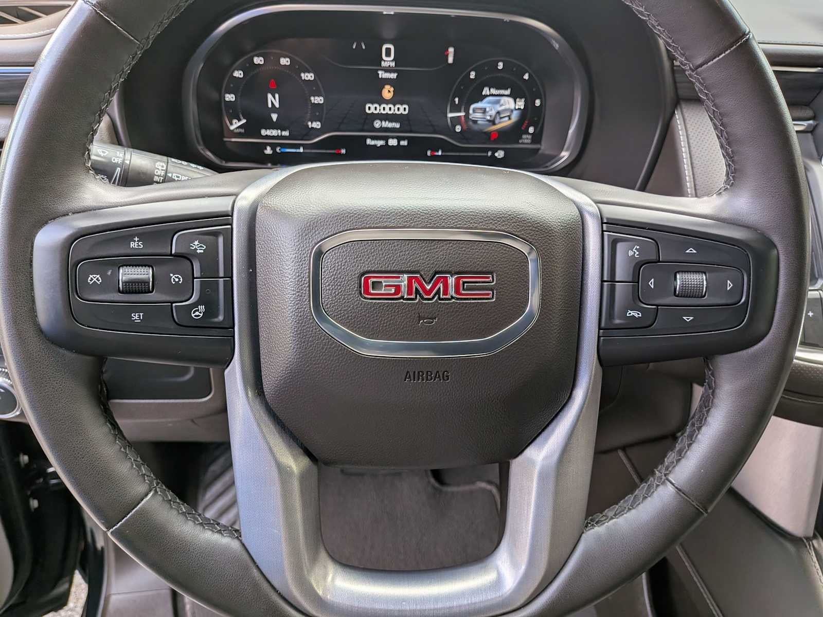 2023 GMC Yukon XL SLT