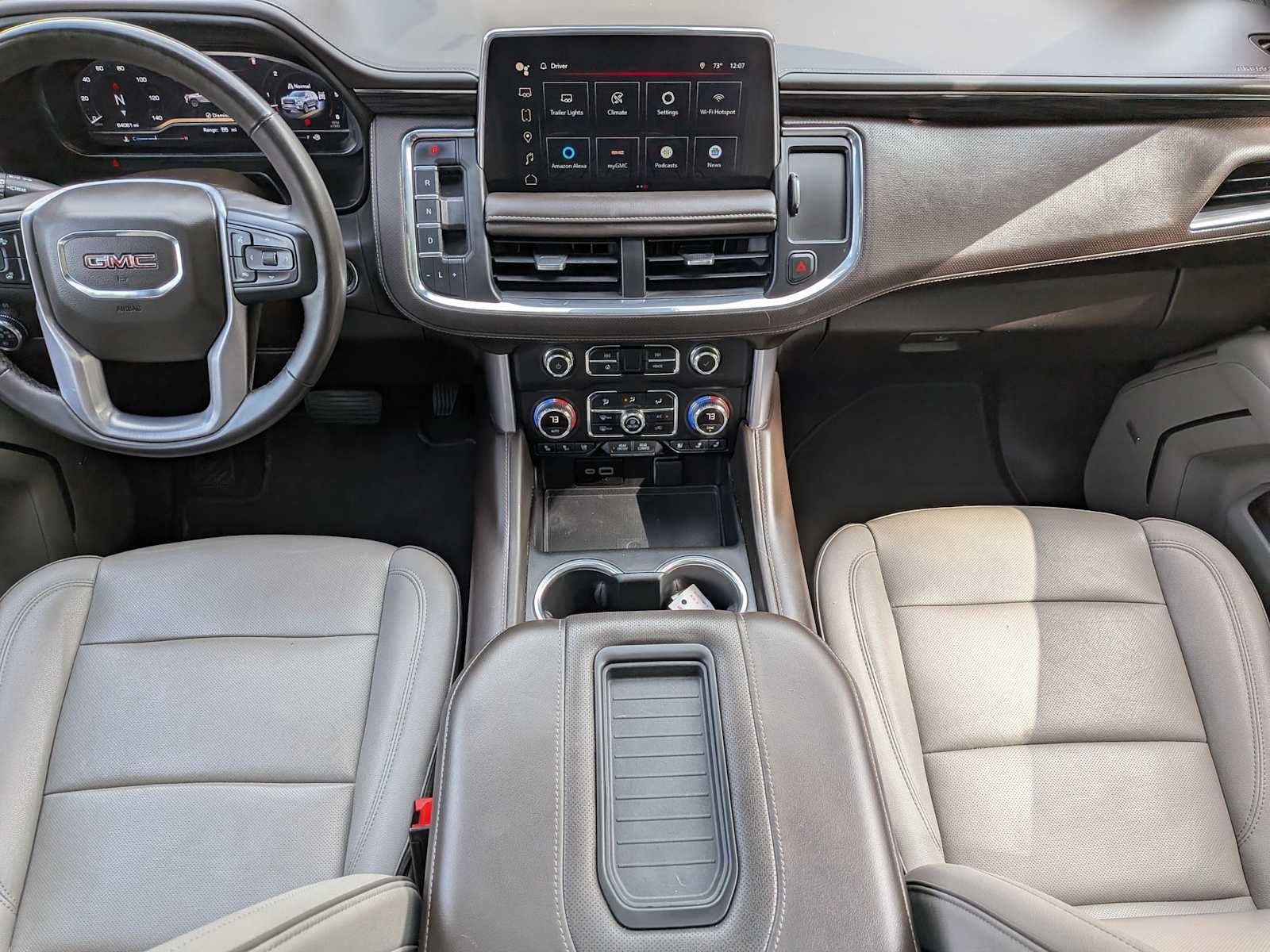 2023 GMC Yukon XL SLT
