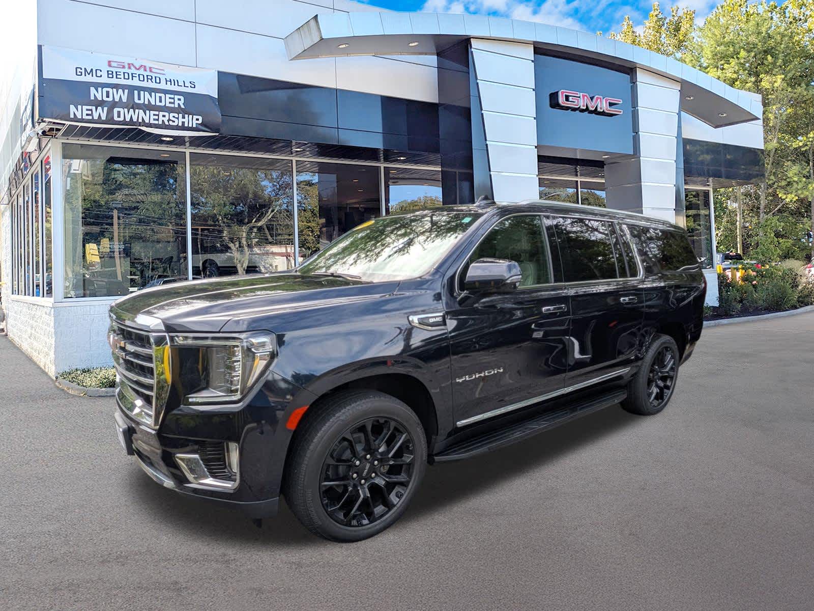 2023 GMC Yukon XL SLT