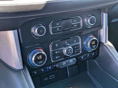 2024 GMC Yukon XL SLT