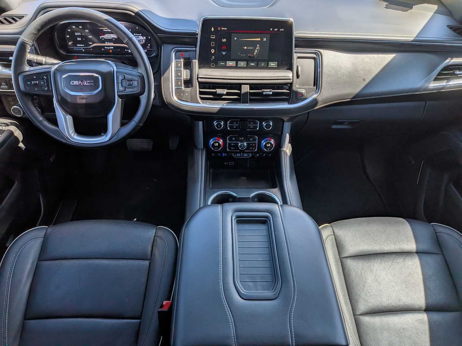 2024 GMC Yukon XL SLT