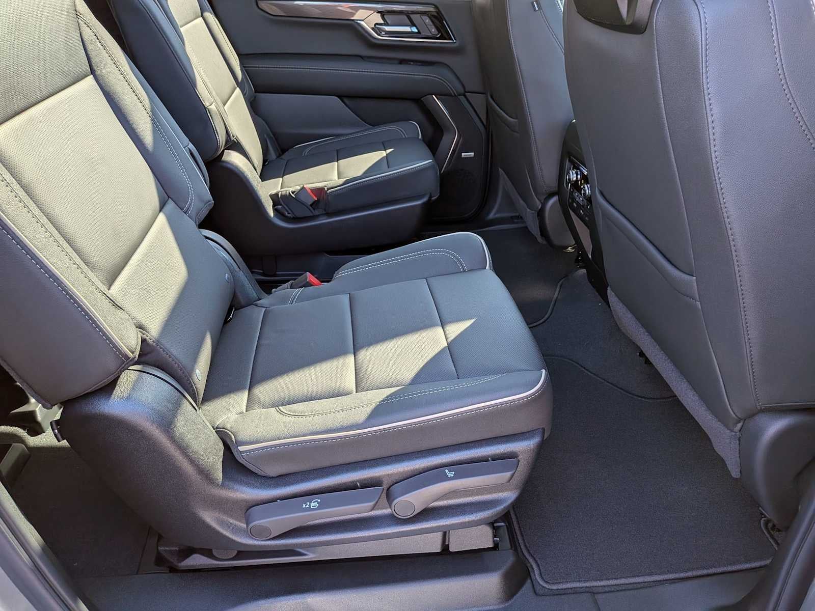 2027 GMC Yukon XL Elevation