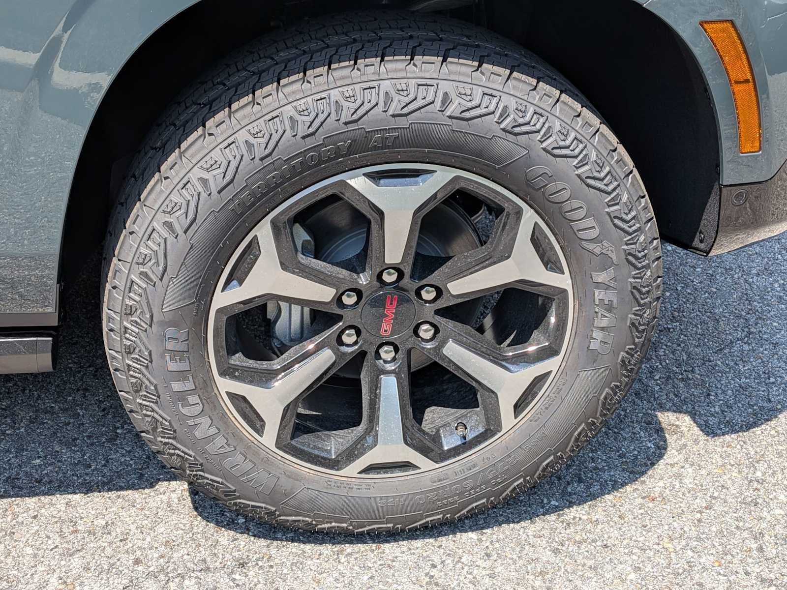 2026 GMC Yukon XL AT4