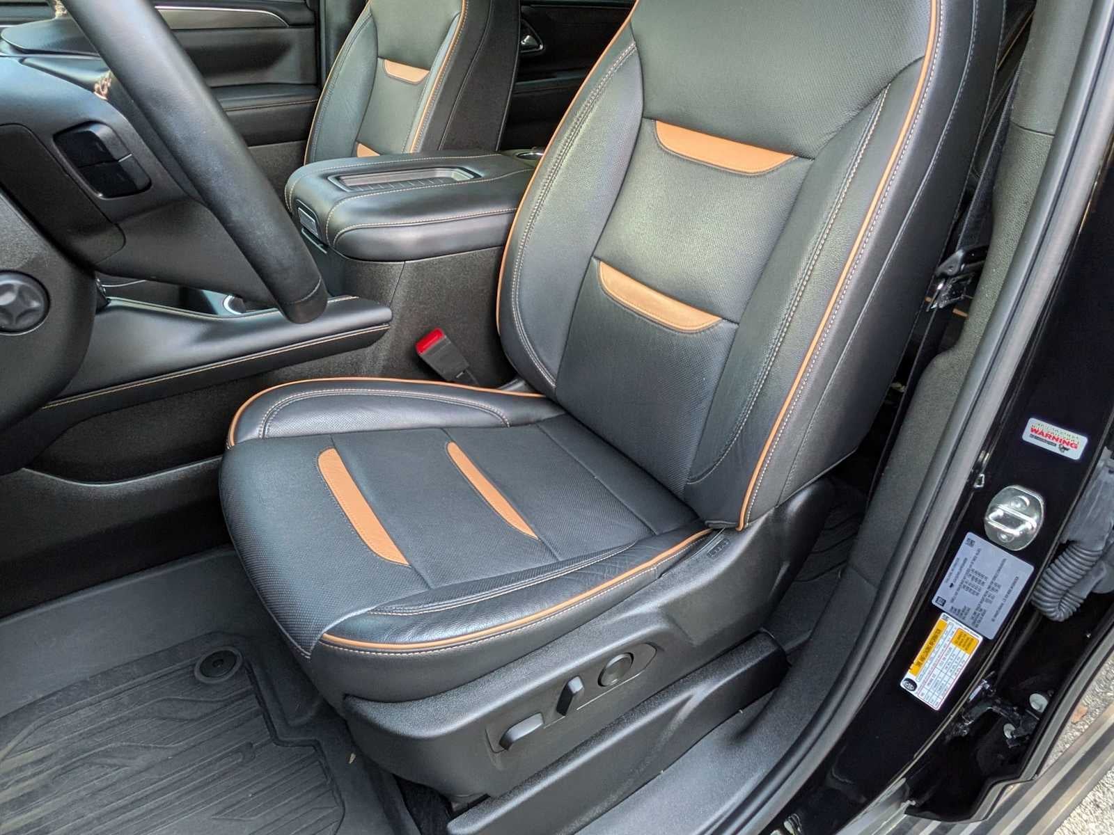 2023 GMC Yukon XL AT4