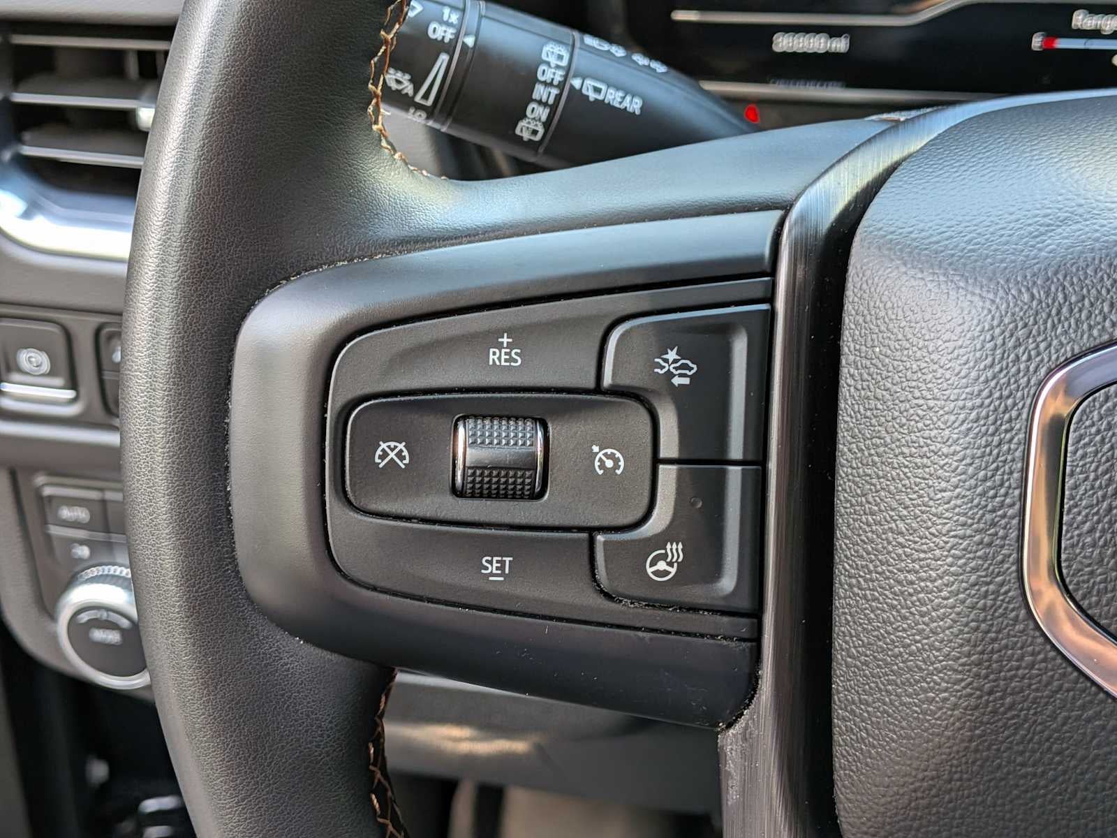 2023 GMC Yukon XL AT4
