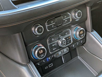 2023 GMC Yukon XL AT4
