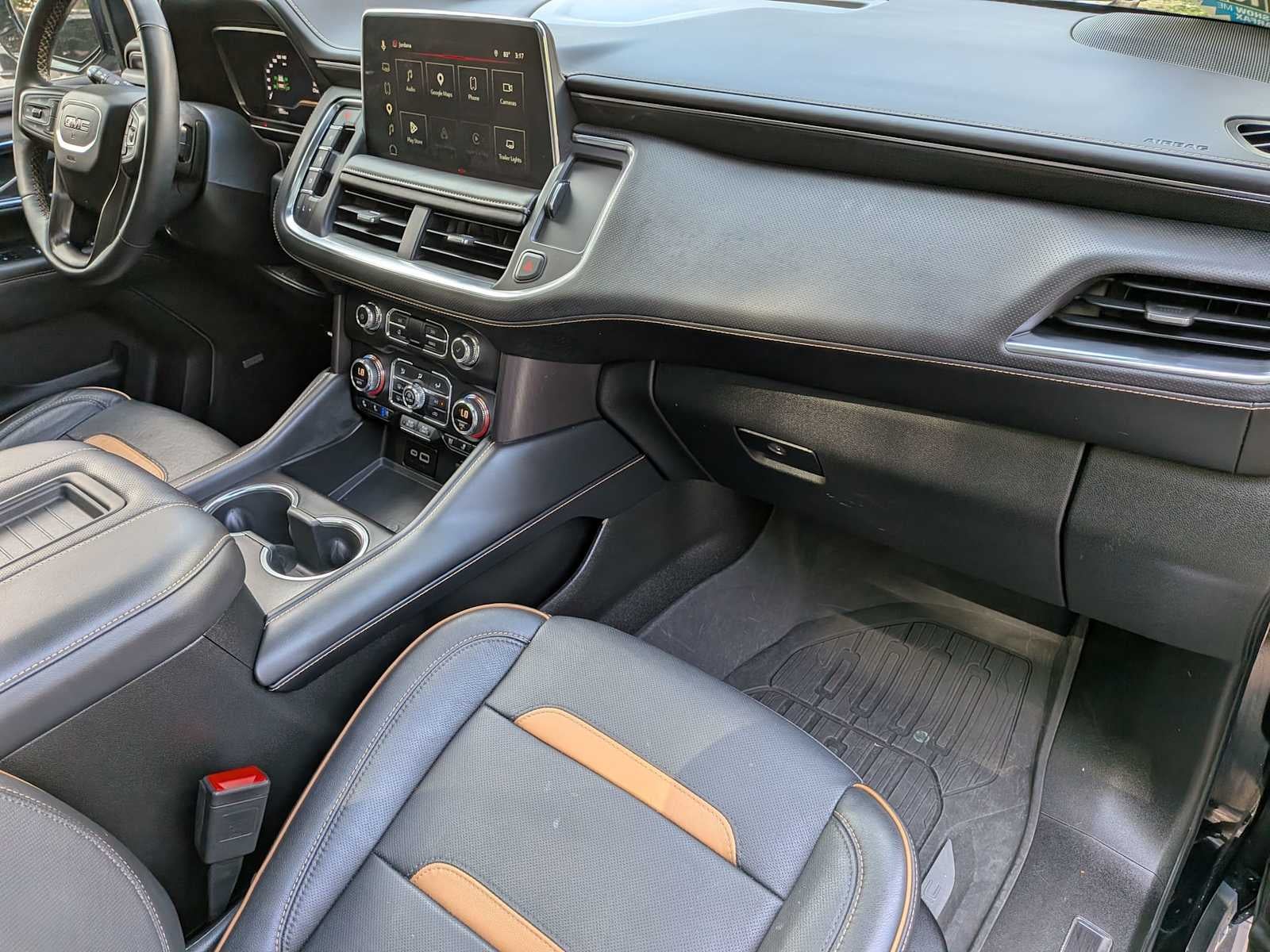 2023 GMC Yukon XL AT4