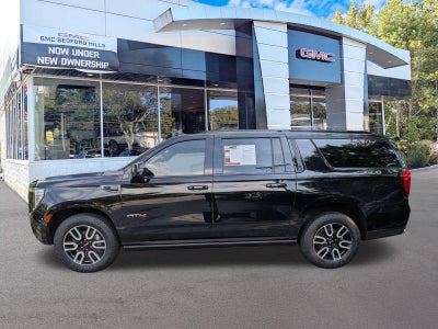 2023 GMC Yukon XL AT4