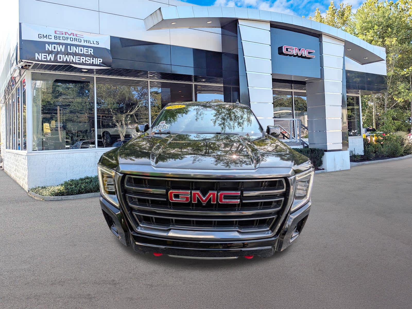 2023 GMC Yukon XL AT4