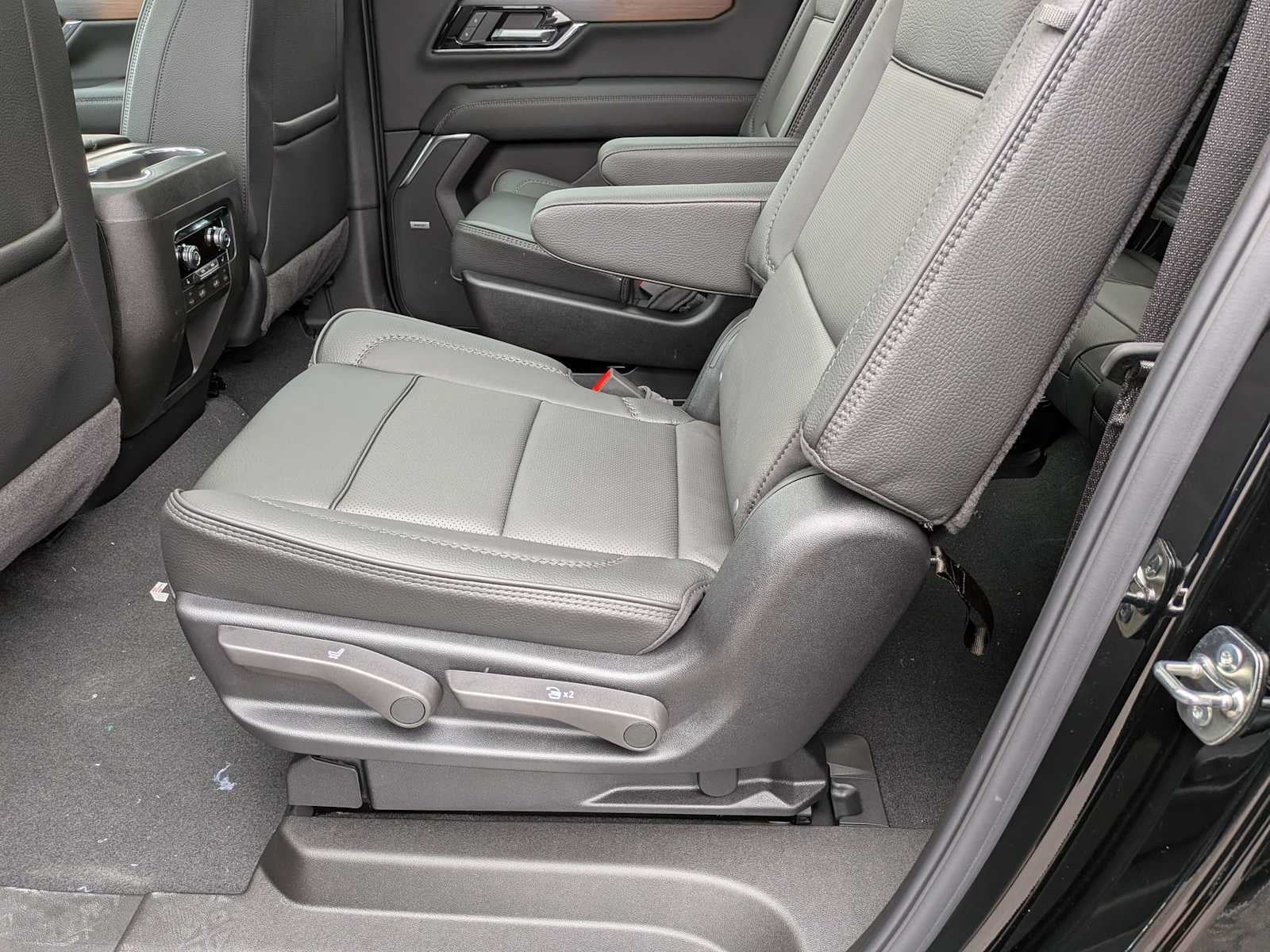 2026 GMC Yukon XL Denali Denali