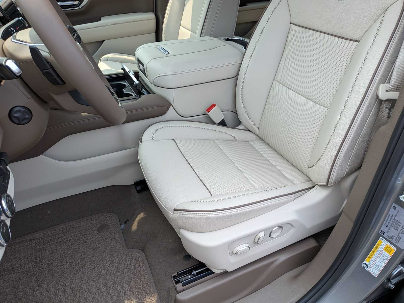 2026 GMC Yukon XL Denali Denali
