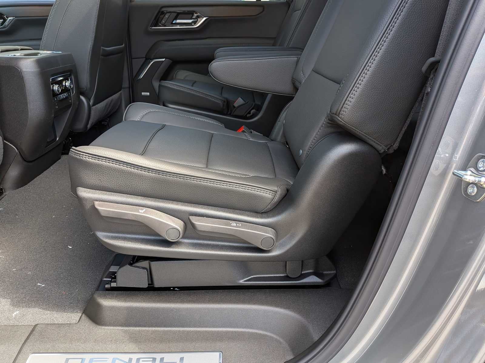 2026 GMC Yukon XL Denali Denali