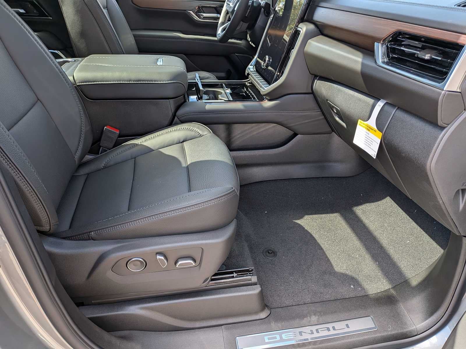 2026 GMC Yukon XL Denali Denali