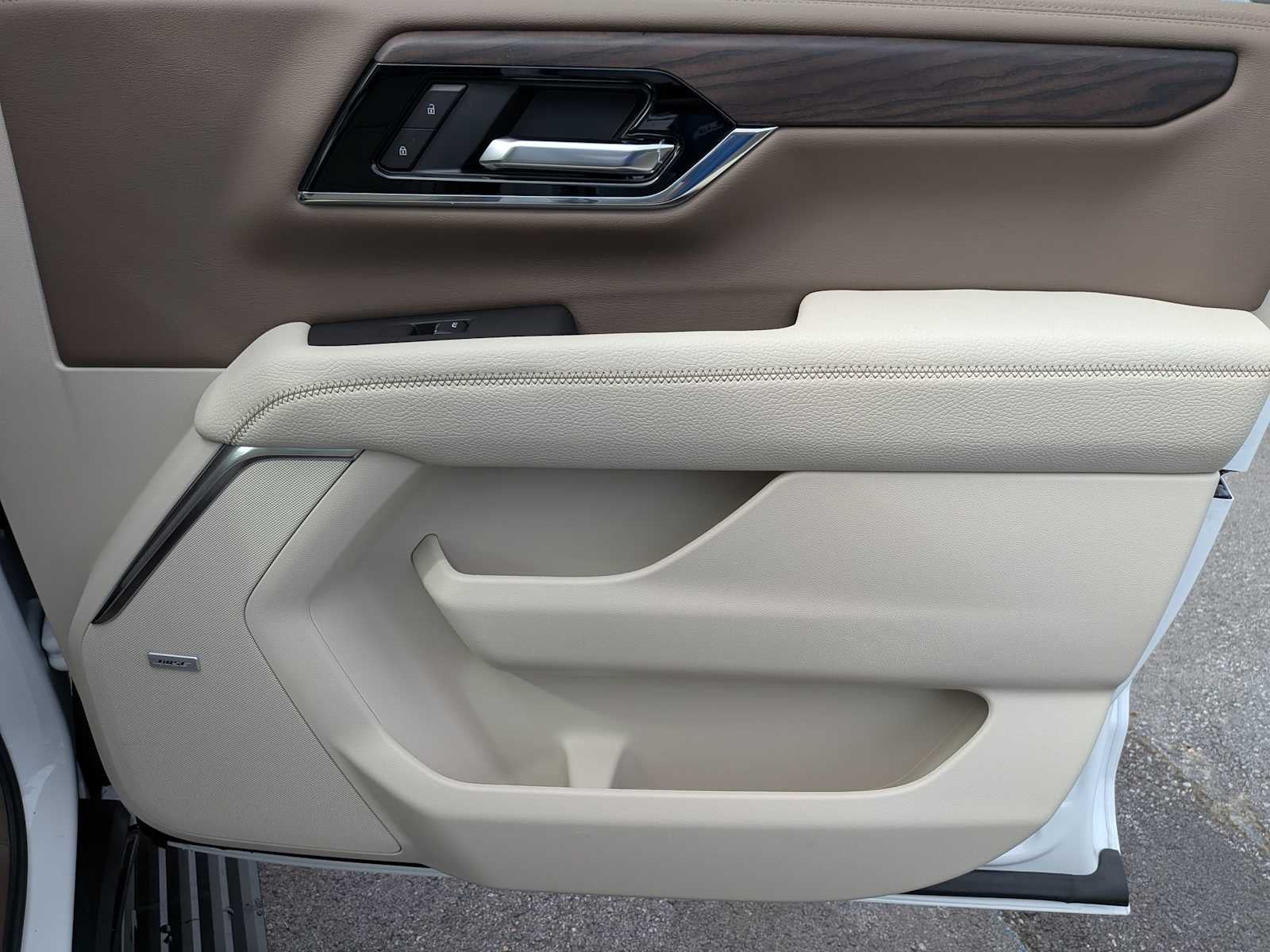 2027 GMC Yukon XL Denali Denali