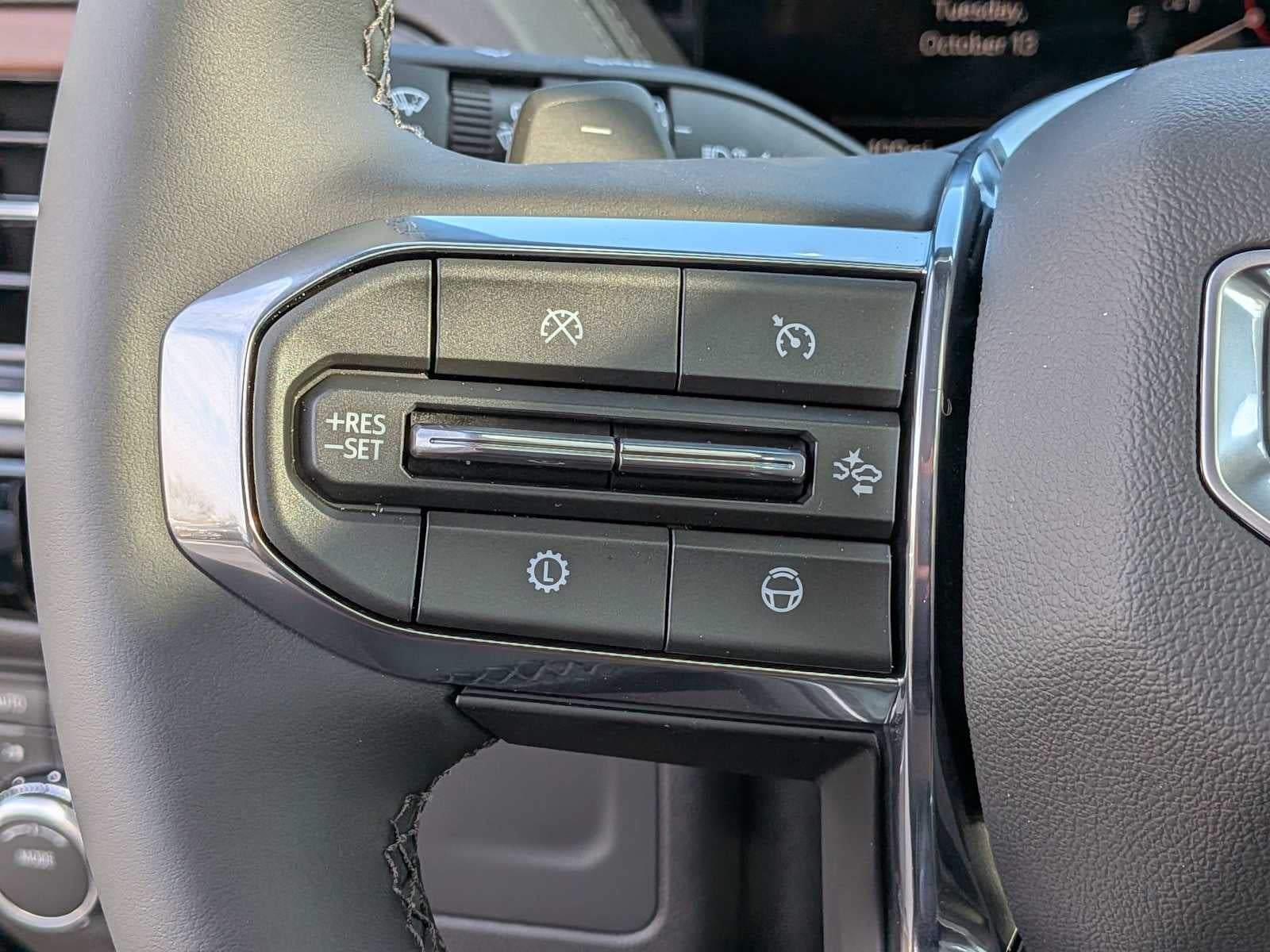 2027 GMC Yukon XL Denali - Photo 16