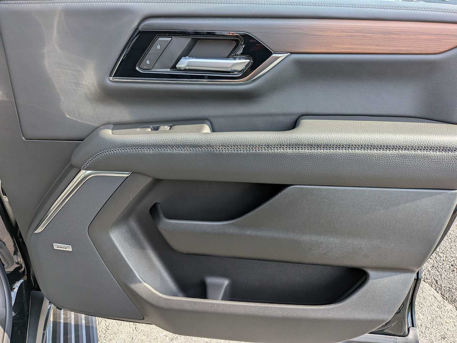 2027 GMC Yukon XL Denali Denali
