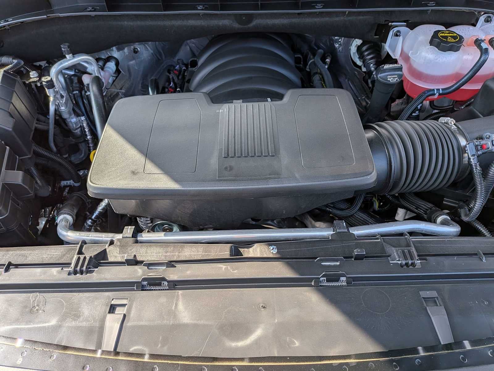 2027 GMC Yukon XL Denali - Photo 37